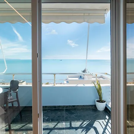 The Blue Pearl 2 * Durrës