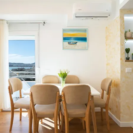 The Blue Pearl 2 Apartment *